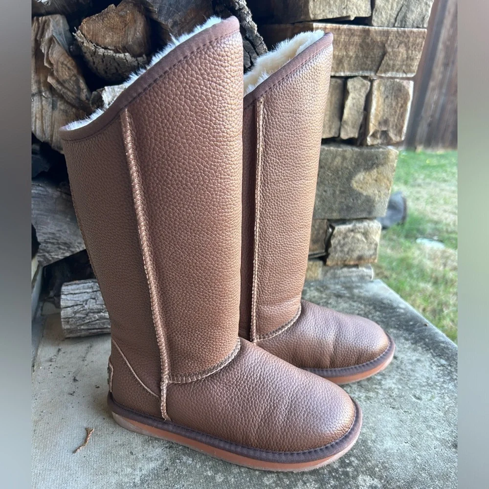 Australia Luxe Collective Cosy Tall‎ Boot Buff Leather Shearling NWOT. Sz-6. C